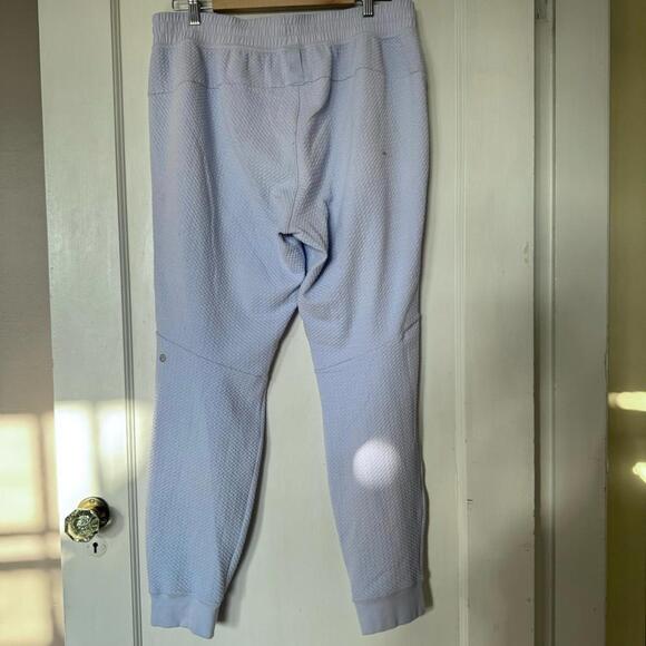 Lululemon At Ease Jogger
Pastel Blue - Picture 7 of 9